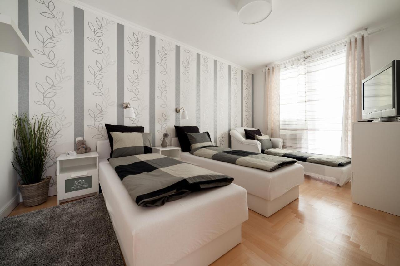 Gde Hollo Apartments Budapeste Exterior foto