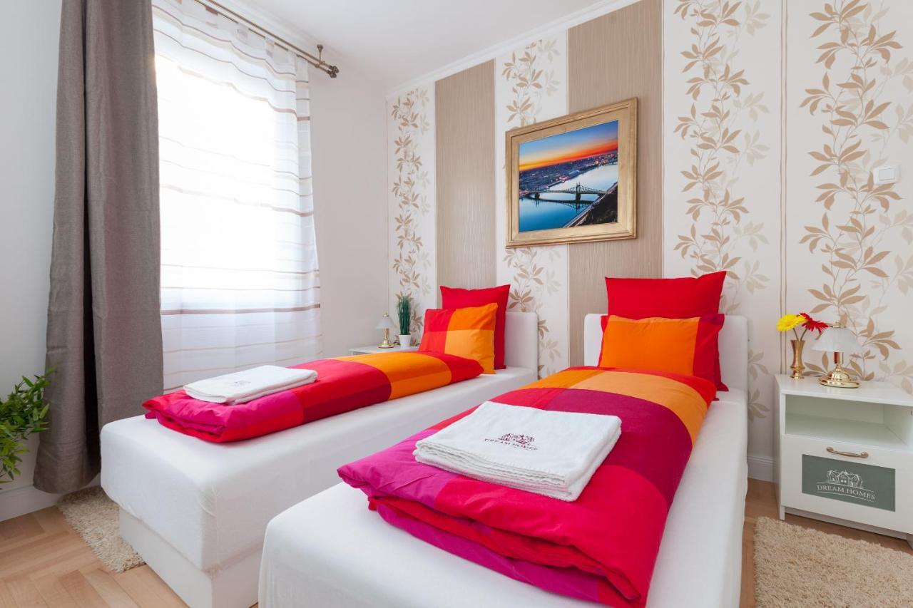 Gde Hollo Apartments Budapeste Exterior foto